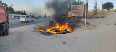 Alev alan kuru otlar söndürüldü
