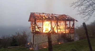 Alev topuna d&ouml;nen ardiye kullanılamaz hale geldi
