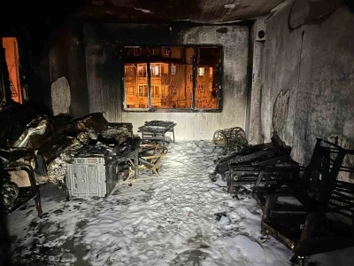 Alevlere teslim olan apartman dairesi kullanılmaz hale geldi
