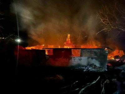 Alevlere teslim olan evde yanarak hayatını kaybetti
