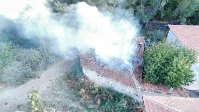 Alevlere teslim olan tandır kullanılmaz hale geldi
