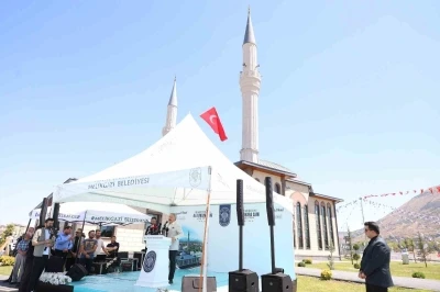 Ali Erkara Cami ibadete açıldı
