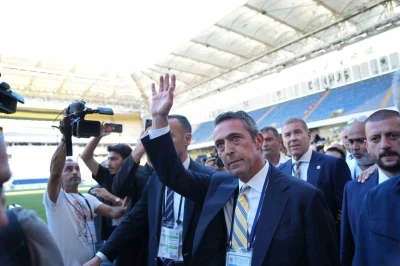 Ali Koç: &quot;Bir nefer olarak her zaman Fenerbahçe’nin emrinde olacağım&quot;
