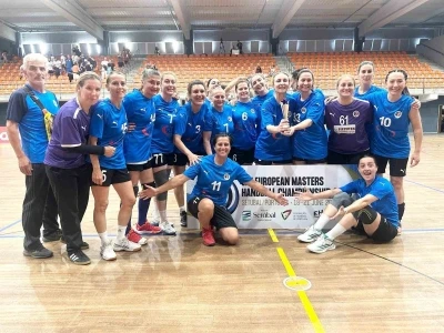 Aliağa Veteran Hentbol Takımı, Avrupa 4.&rsquo;s&uuml; oldu
