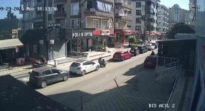 Alışveriş yaparcasına 7 bin TL’lik dondurma çalan hırsız yakalandı
