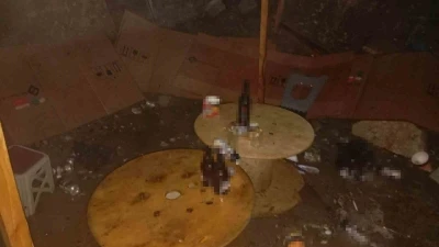 Alkoliklerin mesken tuttuğu baraka alev alev yandı
