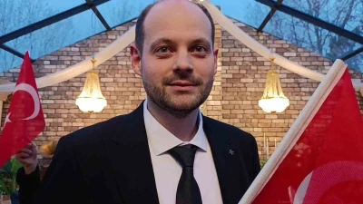 Alman damadın T&uuml;rk bayrağı hassasiyeti
