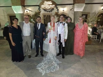 Alman geline T&uuml;rk usul&uuml; d&uuml;ğ&uuml;n
