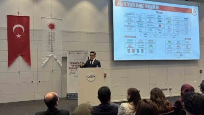 Almanya&rsquo;da T&uuml;rk &ouml;ğrenciler ile T&uuml;rkiye&rsquo;nin savunma devleri buluştu
