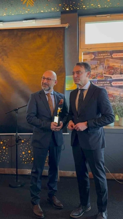 Almanya&rsquo;dan T&uuml;rk lojistik markasına "En Başarılı T&uuml;rk Şirketi" &ouml;d&uuml;l&uuml;
