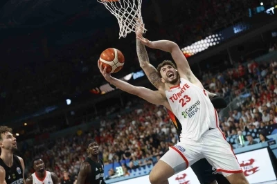 Alperen Şengün, şampiyonanın en iyi 5’ine seçildi
