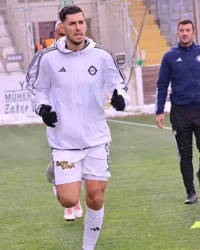 Altay’da Ceyhun Gülselam, kampa katılmadı
