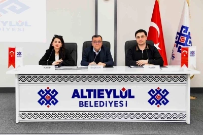 Altıeyl&uuml;l Meclisinde t&uuml;m siyasi partilerden tam uzlaşı
