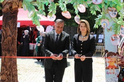 Altıntaş&rsquo;ta Hayat Boyu &Ouml;ğrenme Haftası etkinlikleri d&uuml;zenlendi
