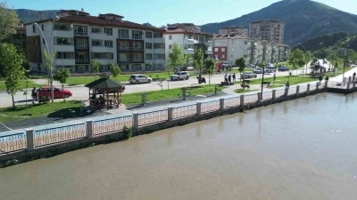 Amasya&rsquo;da taşkın alarmı: Okullar tatil edildi
