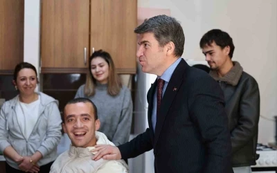 Amasya G&uuml;nd&uuml;z Bakım, Rehabilitasyon ve Aile Danışma Merkezi hizmete girdi
