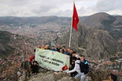 Amasya’nın zirvesinde ‘Cumhuriyet doğa yürüyüşü’
