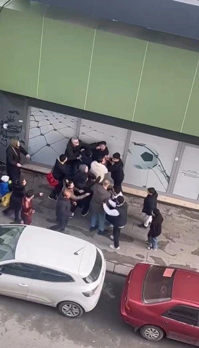 Amat&ouml;r ma&ccedil; sonrası kavgada kul&uuml;p başkanın kolu kırıldı
