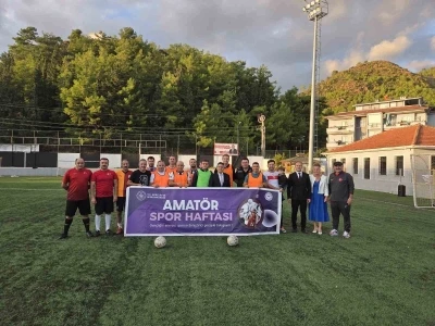 Amatör spor haftasında Marmaris’te dostluk maçı
