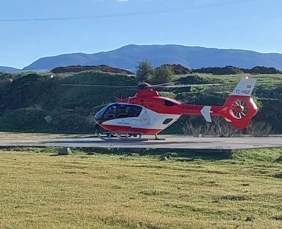 Ambulans helikopter kalp krizi ge&ccedil;iren hasta i&ccedil;in havalandı
