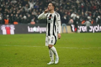 Amir Hadziahmetovic, Hull City’ye kiralandı
