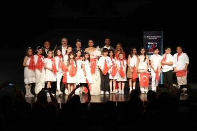 Anadolu&rsquo;nun yedi ozanı opera yorumu ile Samsun&rsquo;da seslendirildi
