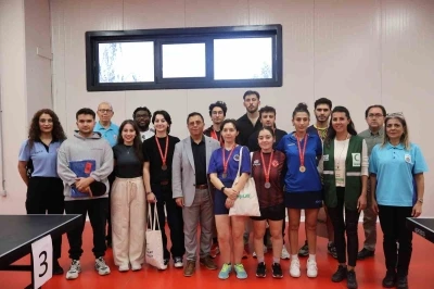 Anadolu Üniversitesi’nde masa tenisi heyecanı

