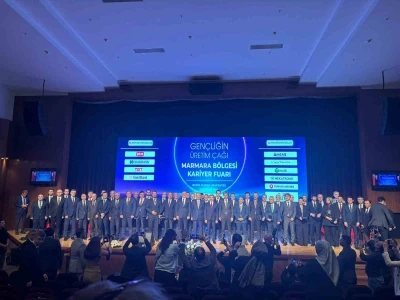 Anadolu &Uuml;niversitesi &ouml;ğrenci ve mezunları MARMARAKAF&rsquo;26&rsquo;da sekt&ouml;r temsilcileriyle buluştu
