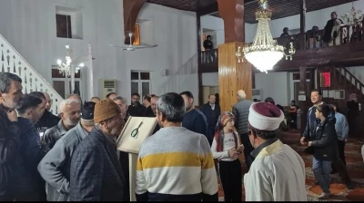 Anamur&rsquo;da Kadir Gecesinde Sakal-ı Şerif ziyarete a&ccedil;ıldı
