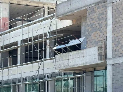 Ankara&rsquo;da 1. kattan d&uuml;şen inşaat iş&ccedil;isi hayatını kaybetti
