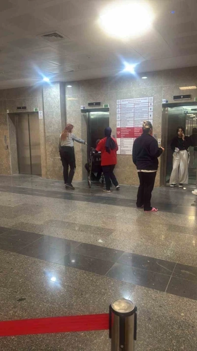 Ankara’da 120 işçi gıda zehirlenmesi şüphesiyle hastanelik oldu
