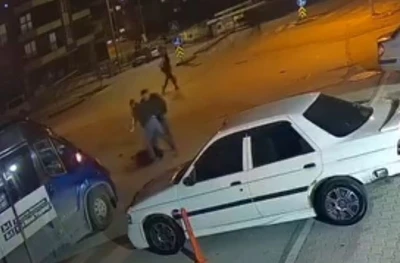 Ankara&rsquo;da ağabeyinin husumetlileri tarafından darbedilmişti: 3 g&ouml;zaltı
