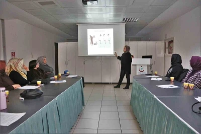 Ankara&rsquo;da &ccedil;ocuk gelişim merkezi eğitimcilerine y&ouml;nelik eğitim programı d&uuml;zenlendi
