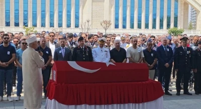 Ankara&rsquo;da helikopter kazasında hayatını kaybeden pilot son yolcuğuna uğurlandı
