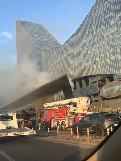 Ankara&rsquo;da iş yerinde &ccedil;ıkan yangın s&ouml;nd&uuml;r&uuml;ld&uuml;
