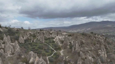 Ankara&rsquo;da Kapadokya&rsquo;yı andıran doğa harikası: Abacı Peribacaları
