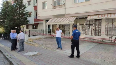 Ankara’da kolonları kırılan bina tahliye edildi
