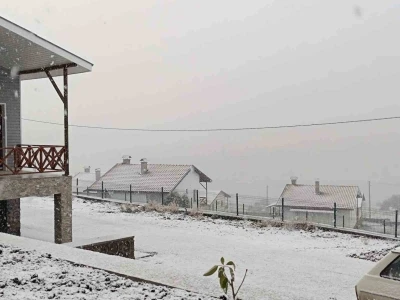 Ankara’da mevsimin ilk karı Beypazarı ilçesine yağdı
