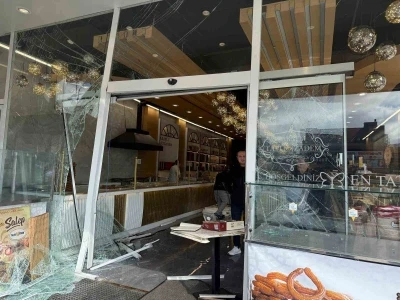 Ankara&rsquo;da otomobilin d&uuml;kkana girmesiyle ilgili konuşan &ccedil;alışan o anları anlattı
