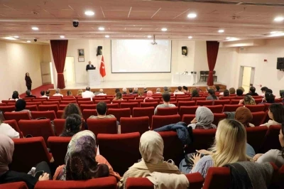 Ankara&rsquo;da "T&uuml;t&uuml;n Kontrol&uuml; Sempozyumu" d&uuml;zenlendi
