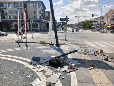 Ankara’da taksi ile otomobil çarpıştı: 1 ölü, 1 ağır yaralı
