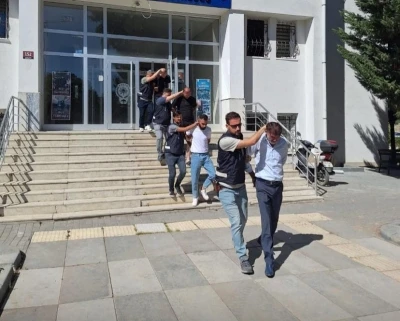 Ankara’da trafikte çıkan kavgada yaralanan gençten ‘10 kişiydiler’ iddiası
