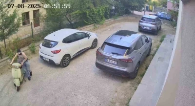 Ankara kar maskeli hırsız güpegündüz motosiklet çaldı
