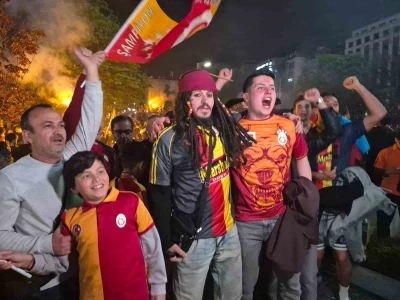 Ankaralı Jack Sparrow Galatasaray&rsquo;ın şampiyonluğunu kutladı
