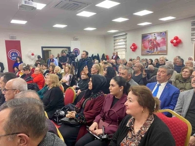 Ankaralılar T&uuml;rk sanat m&uuml;ziği konserinde bir araya geldi

