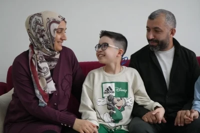 Anne ve babasından Ahmet Sami i&ccedil;in "Umuda ortak olun" &ccedil;ağrısı

