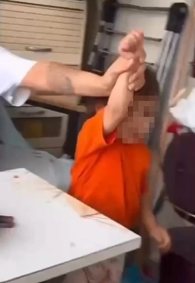 Anneden çocuğuna tepki çeken muamele: ’İstemiyorum seni defol&quot;
