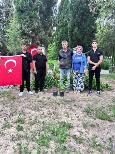 Anneler G&uuml;n&uuml;&rsquo;nde şehit ailesine vefa
