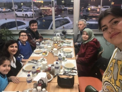 Annesinin hayali 3 kişiye umut oldu
