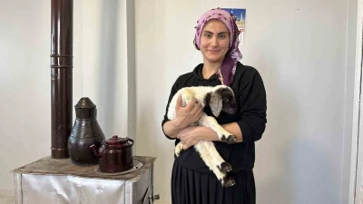 Annesiz kalan kuzu ailenin &lsquo;Umut&rsquo;u oldu
